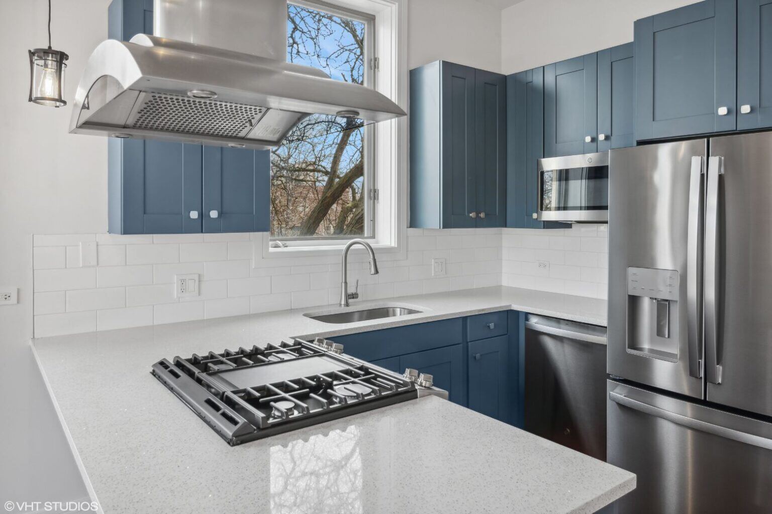 2200-W-Huron-St-kitchen-After-1536x1024